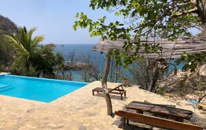 Mexican beach house La Mina - Oaxaca, Mexico