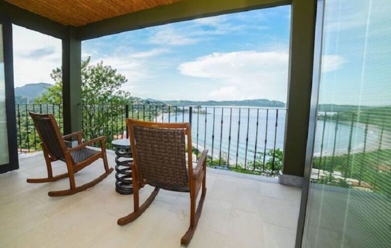 360 Splendor-Luxury Three Bedroom - Playa Flamingo, Costa Rica