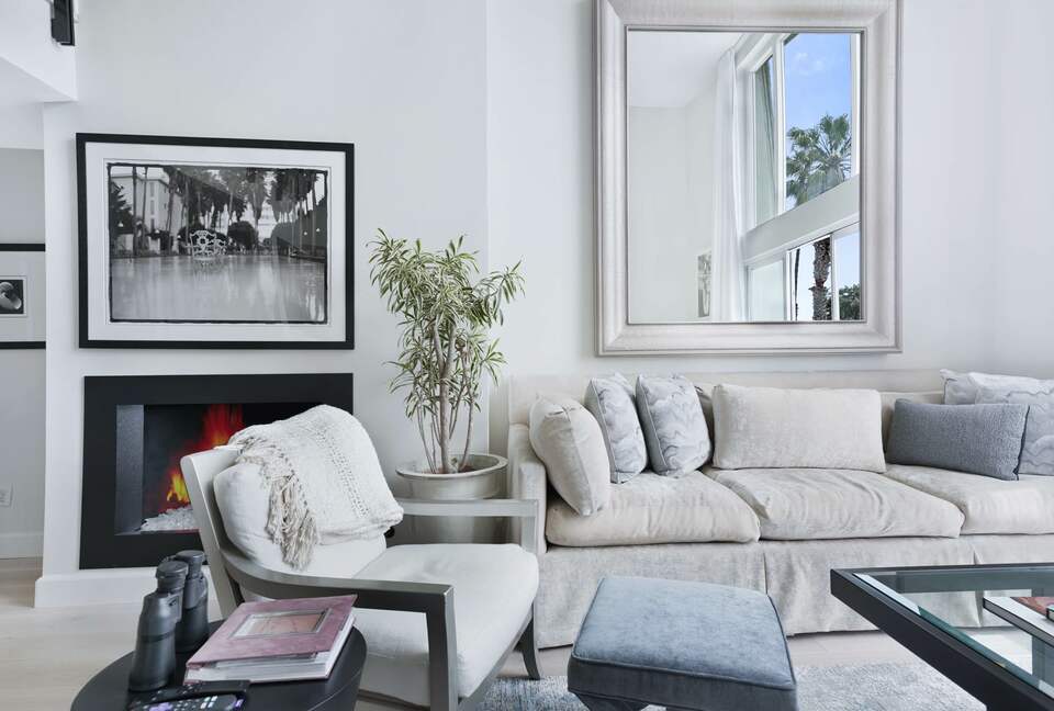 Iconic California Beach Getaway - Santa Monica, California