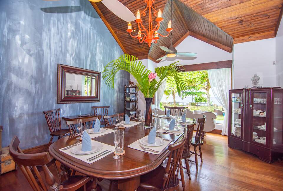 Ocean Front Caribbean Sea Villa - Brown Shuggah (Ocho Rios) - Llandovery Estate, Jamaica