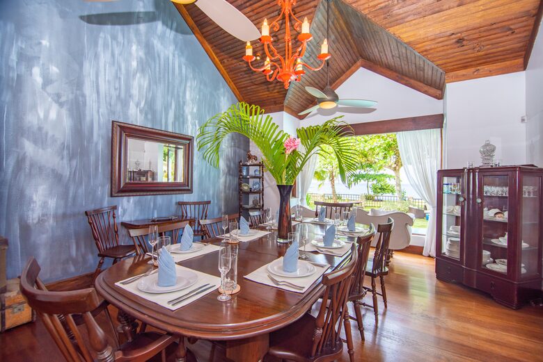 Ocean Front Caribbean Sea Villa - Brown Shuggah (Ocho Rios) - Llandovery Estate, Jamaica