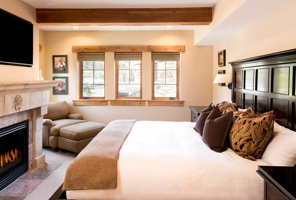 Quintess Collection – Silvertail at the Chateaux - Park City, Utah