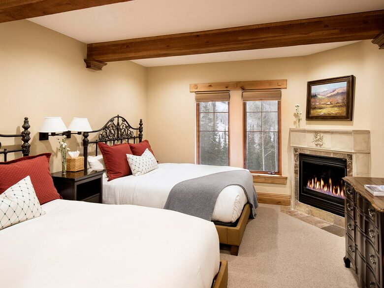 Quintess Collection – Silvertail at the Chateaux - Park City, Utah