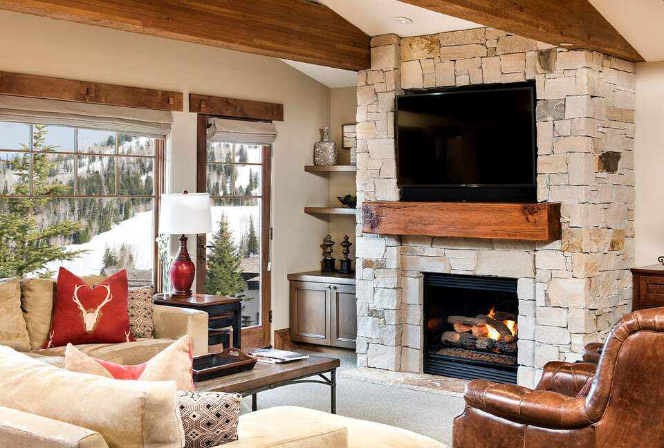 Quintess Collection – Silvertail at the Chateaux - Park City, Utah