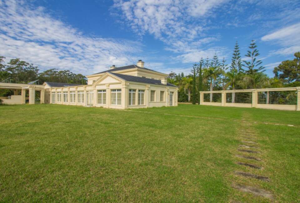 The Chateau on Wallis Island (R) - Wallis Lake, Australia
