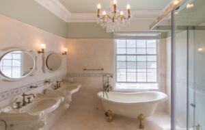 The Chateau on Wallis Island (R)