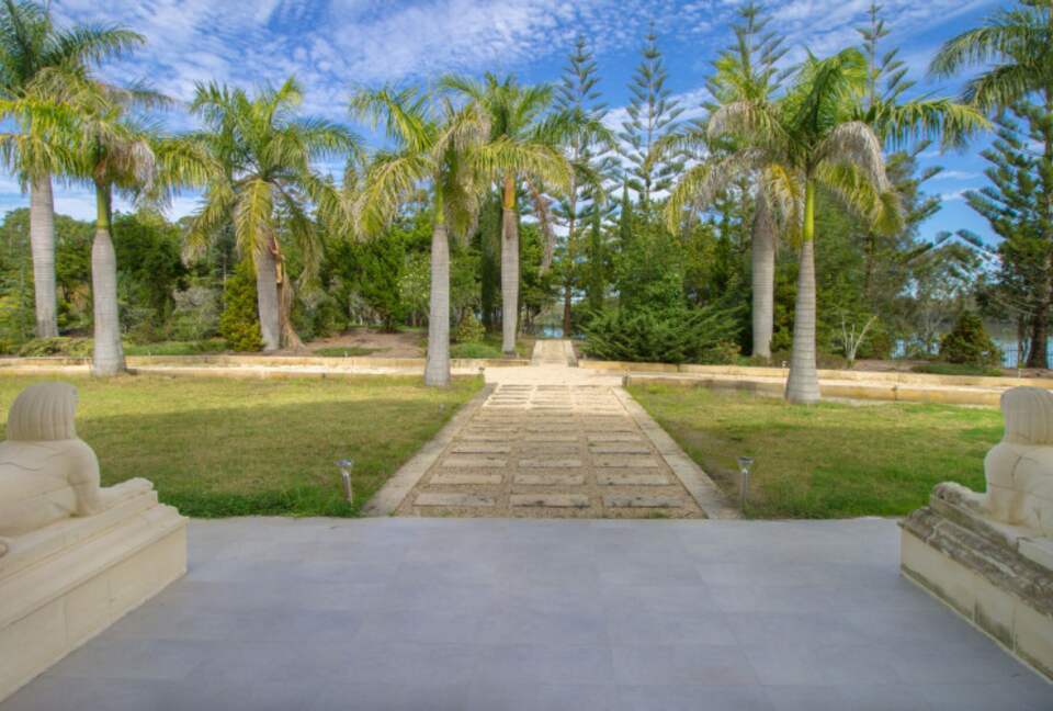 The Chateau on Wallis Island (R) - Wallis Lake, Australia