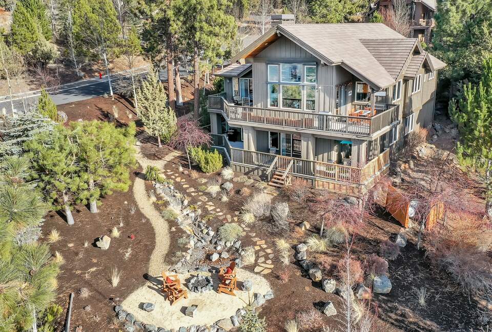 Quintess Collection – Painted Ridge - Bend, Oregon