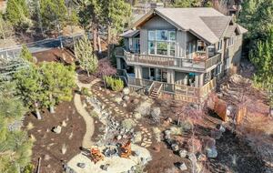 Quintess Collection – Painted Ridge - Bend, Oregon