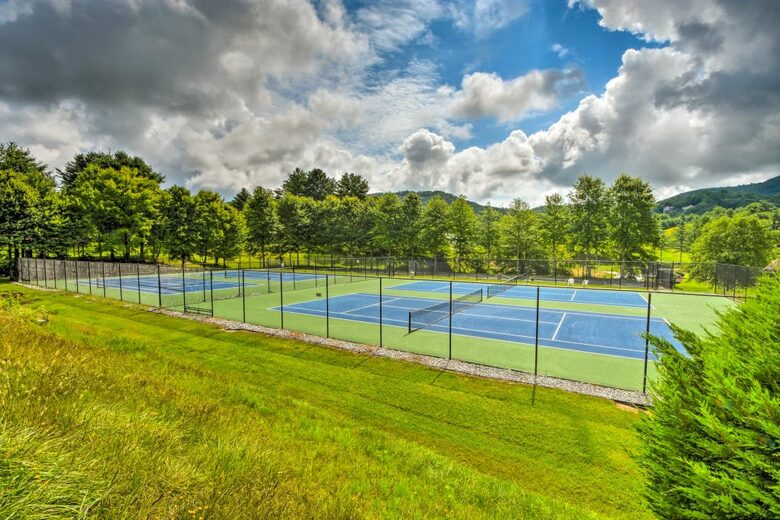 Sky Valley Modern Mountain Living - Sky Valley, Georgia