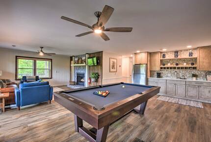 Sky Valley Modern Mountain Living - Sky Valley, Georgia