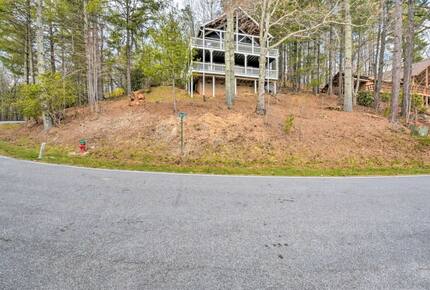 Sky Valley Modern Mountain Living - Sky Valley, Georgia