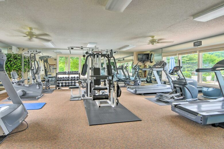 Sky Valley Modern Mountain Living - Sky Valley, Georgia