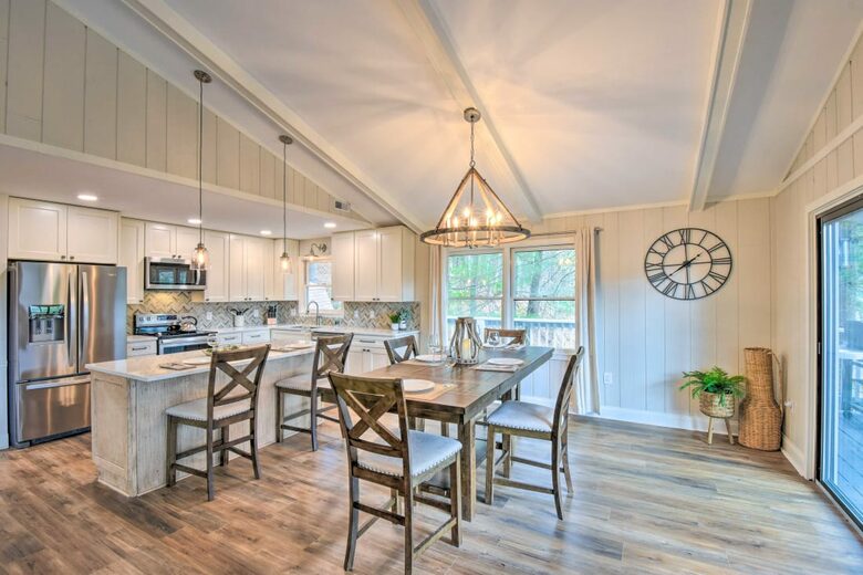 Sky Valley Modern Mountain Living - Sky Valley, Georgia