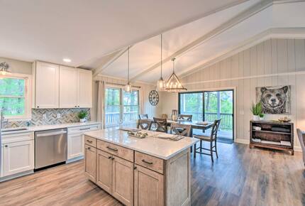 Sky Valley Modern Mountain Living - Sky Valley, Georgia