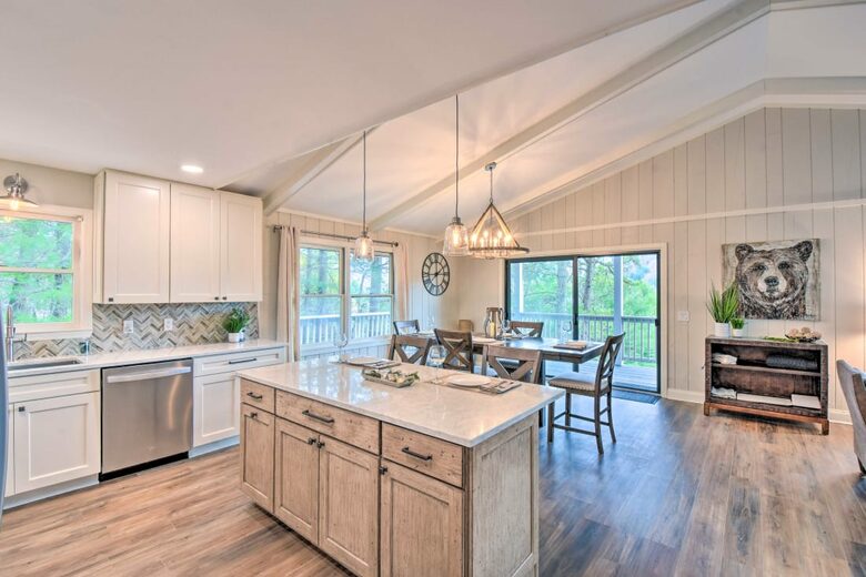 Sky Valley Modern Mountain Living - Sky Valley, Georgia