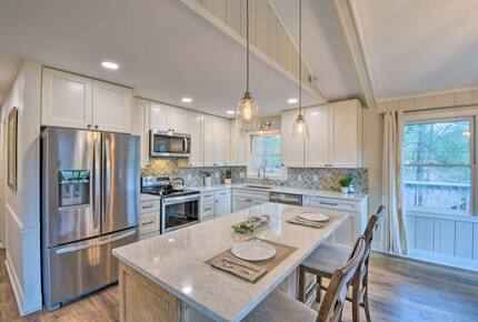 Sky Valley Modern Mountain Living - Sky Valley, Georgia