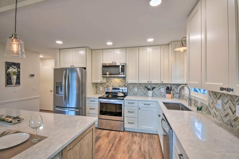 Sky Valley Modern Mountain Living - Sky Valley, Georgia