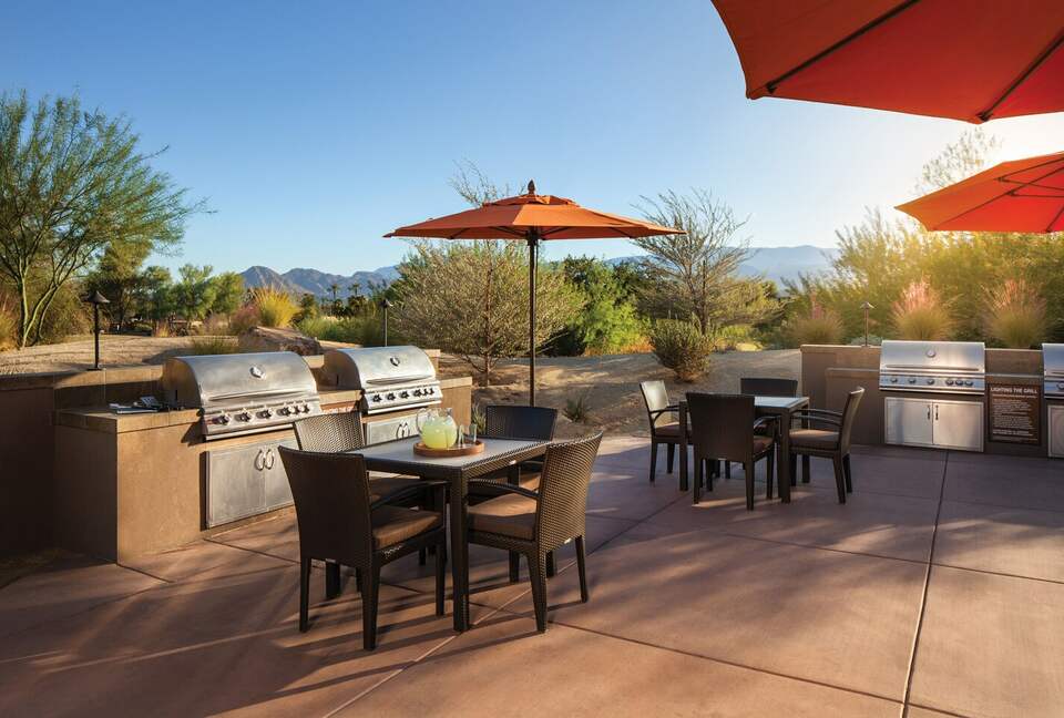Home exchange at Westin Desert Willow Villas, outdoor grilling area