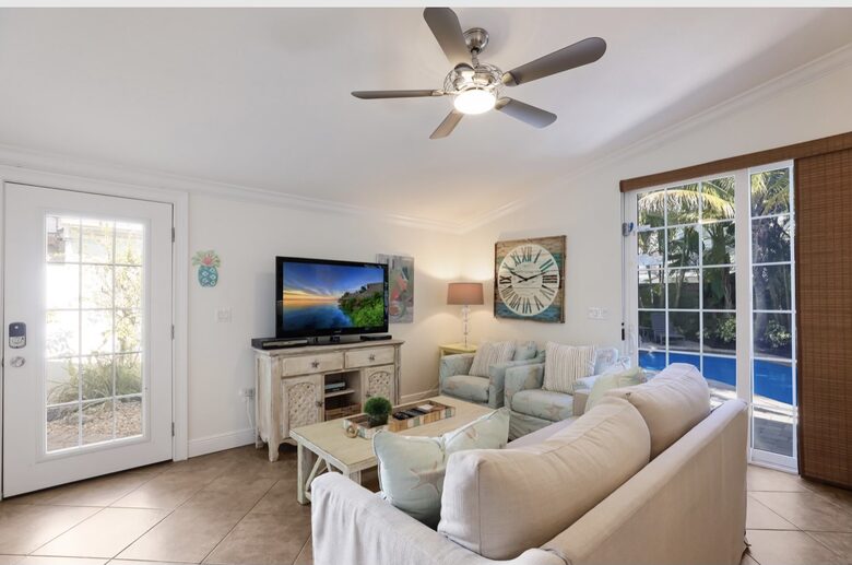 Mermaid's Hideaway Villa - Holmes Beach, Florida