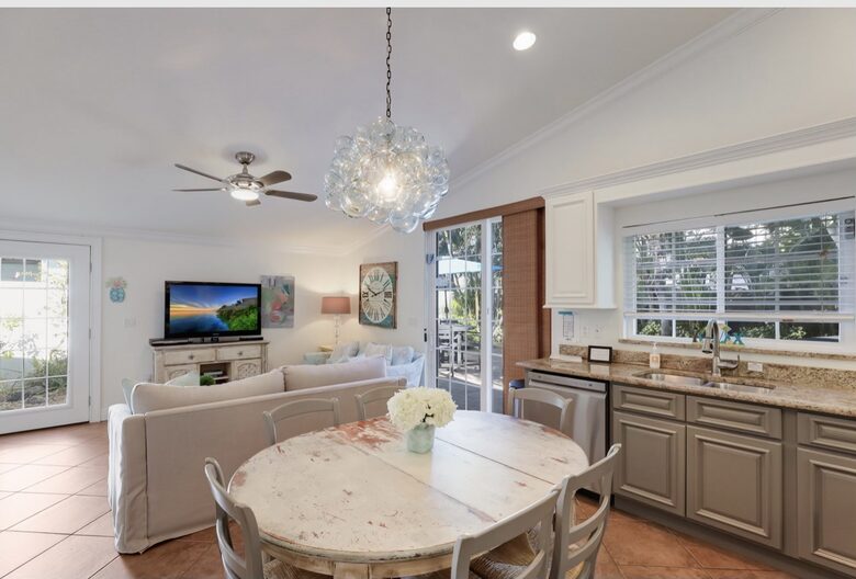 Mermaid's Hideaway Villa - Holmes Beach, Florida