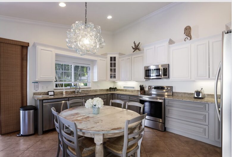 Mermaid's Hideaway Villa - Holmes Beach, Florida