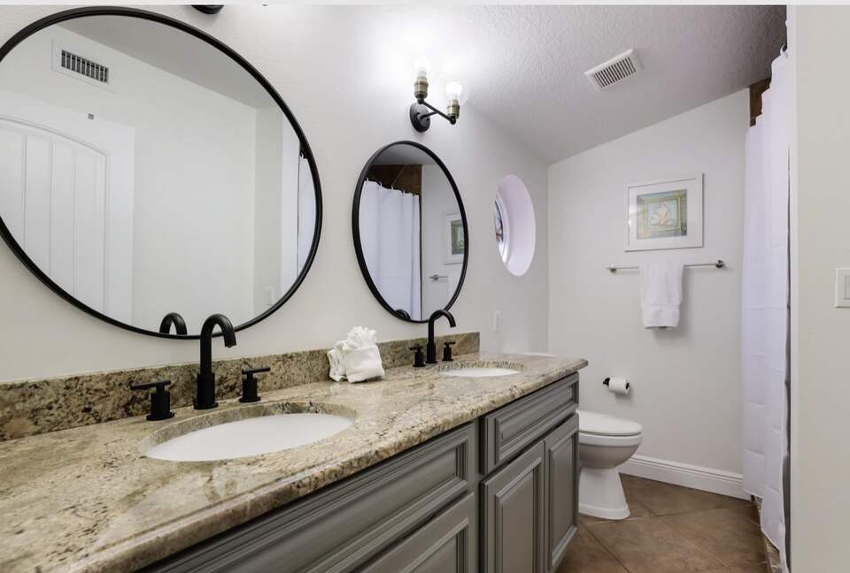 Mermaid's Hideaway Villa - Holmes Beach, Florida