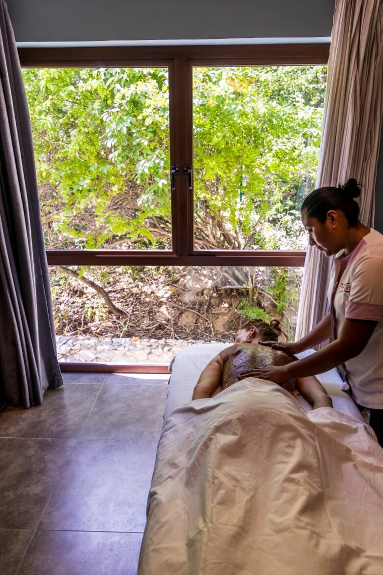 Celeste Beach Residences and Spa, 3 Bedroom Residence - Bahias de Huatulco, Mexico