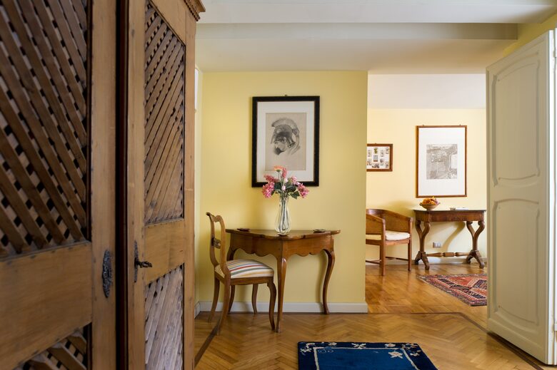 Ca' Cerchieri Mezzanine - Venice, Italy