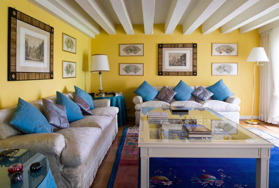 Ca' Cerchieri Mezzanine - Venice, Italy