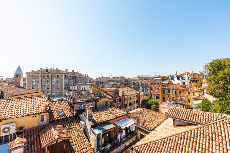 Ca' della Luce - Venice, Italy