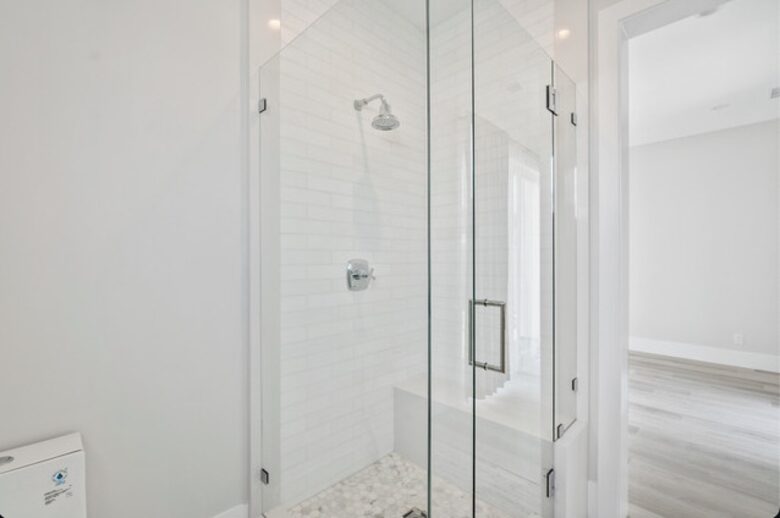 Home exchange in Newport Beach CA, master bathroom walk-in shower
