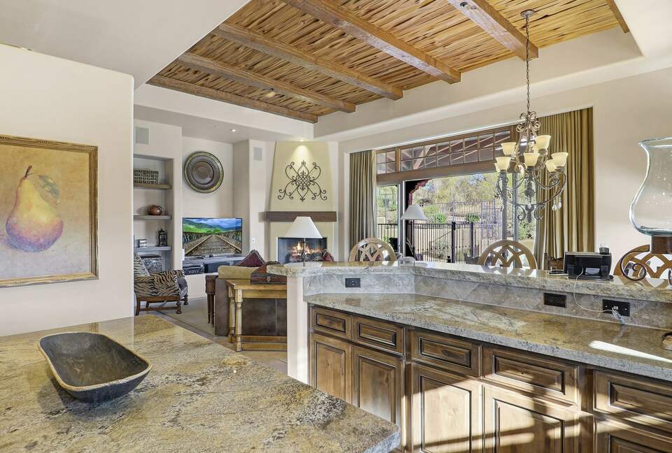Home exchange in Scottsdale AZ, kitchen with wood beam tray ceiling