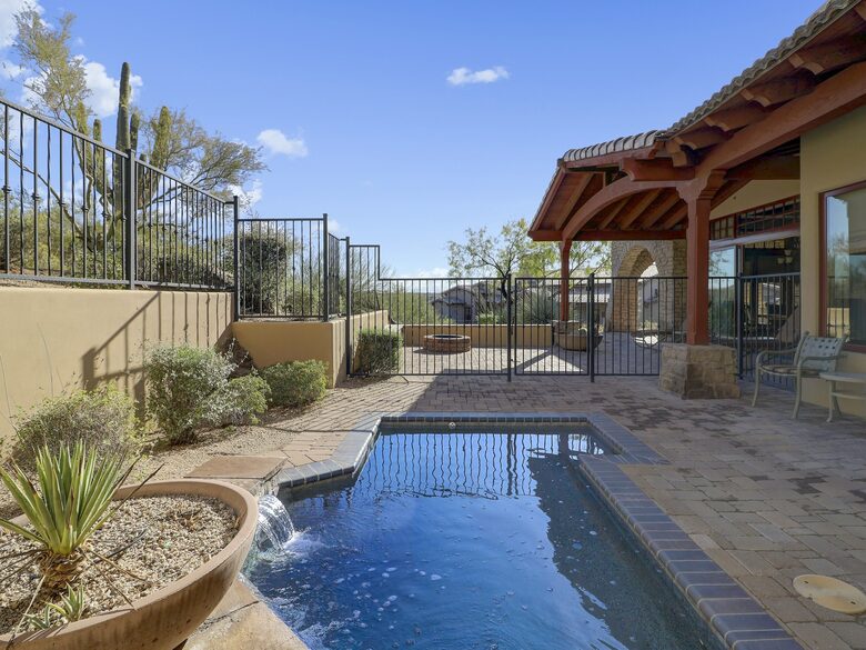 Home exchange in Scottsdale AZ, outdoor plunge pool