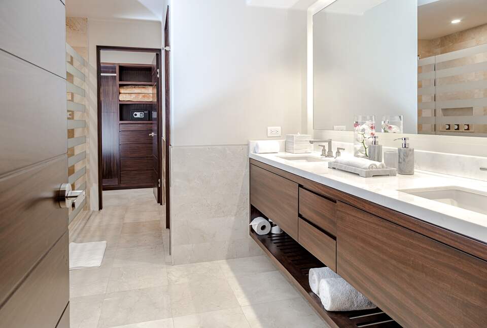 Diamante Ocean Club 2BR Residences Sapphire Suite - Baja California Sur, Mexico