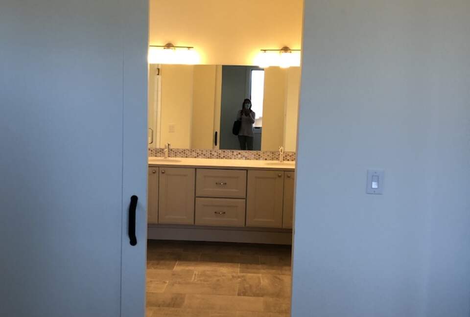 Home exchange in Fraser CO, master bathroom with dual vanity