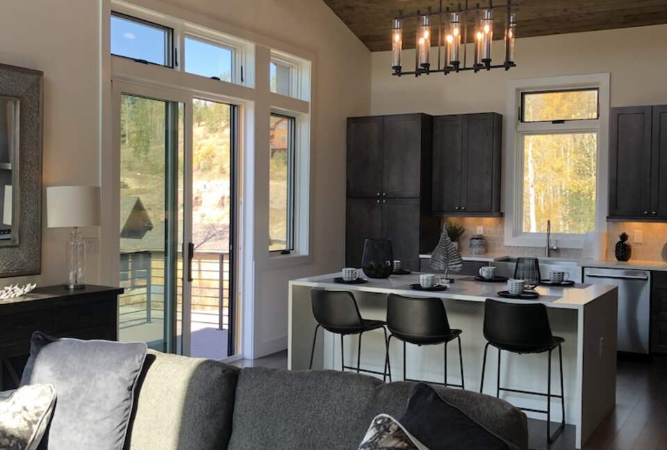 Home exchange in Fraser CO, kitchen with sliding glass door