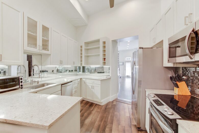 New Orleans Warehouse District Townhome - New Orleans, Louisiana