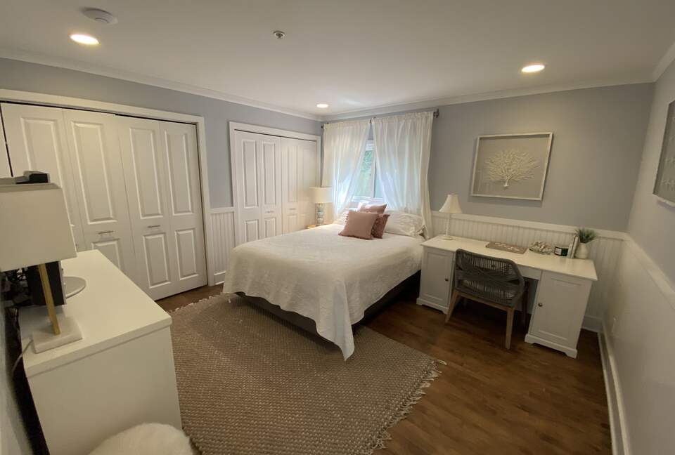 1st Floor Bedroom with Queen bed, TV & adjacent bathroom