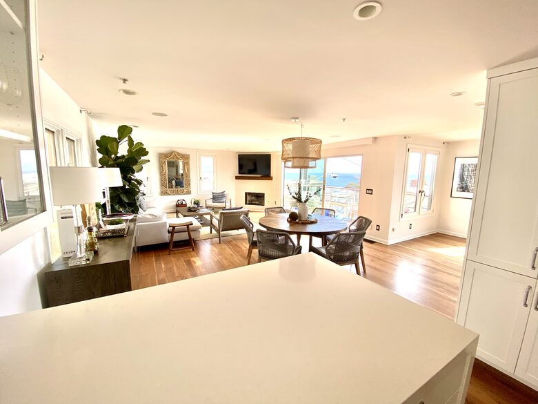 3rd floor living area