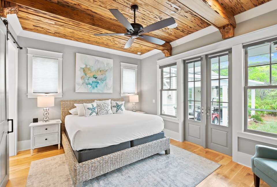 Home exchange in WaterSound FL, first floor master bedroom