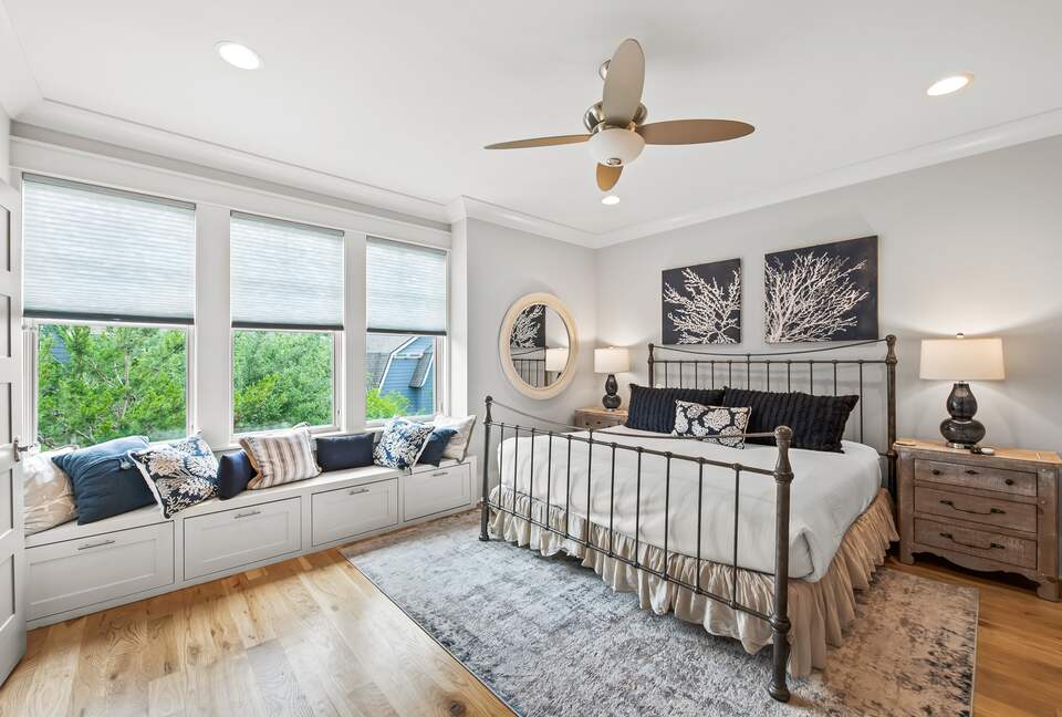 Home exchange in WaterSound FL, second floor bedroom with king bed