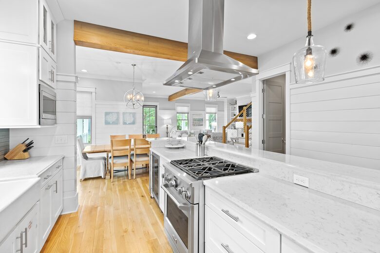 Home exchange in WaterSound FL, marble countertops in kitchen