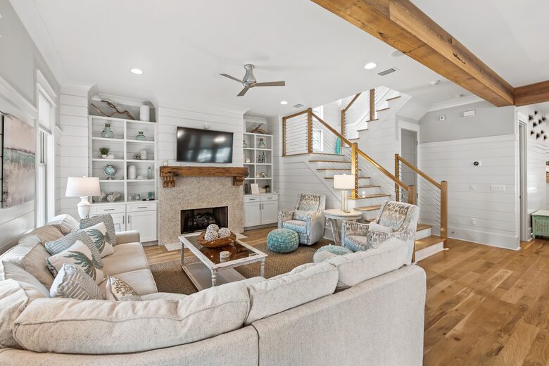 Home exchange in WaterSound FL, open floor plan living room