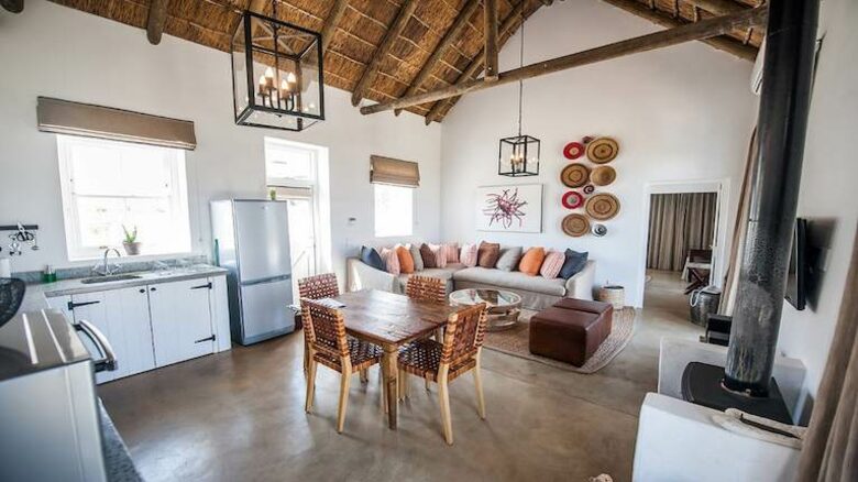 The Fruit Barn - Nuy Valley, South Africa