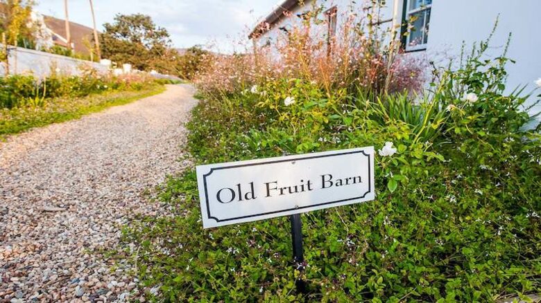 The Fruit Barn - Nuy Valley, South Africa