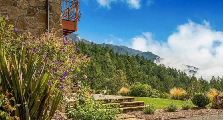 Home exchange in Calistoga CA with Mt St Helena in the background