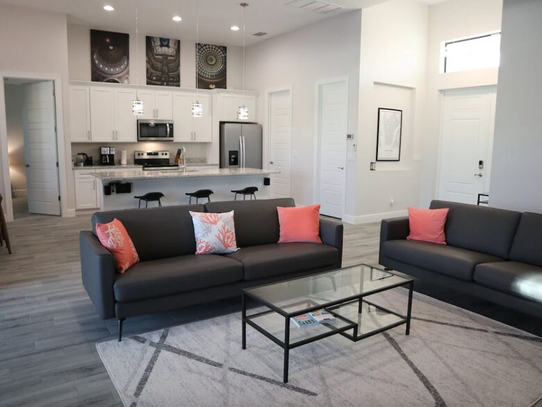 Home exchange in Cape Coral FL, living room open to the kitchen