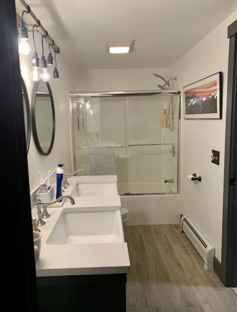 Home exchange in Jay Peak VT, lower level full bathroom with shower