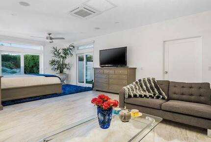 The Estate - Palm Springs - Palm Springs, California